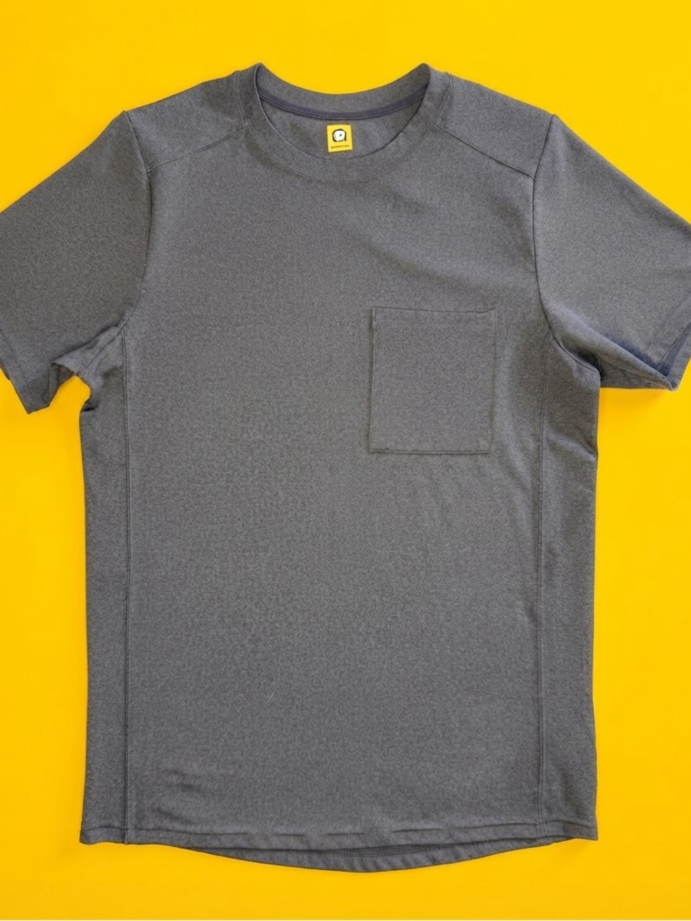 WonderWink Men's Heather Gray Short Sleeve Pocket Tee